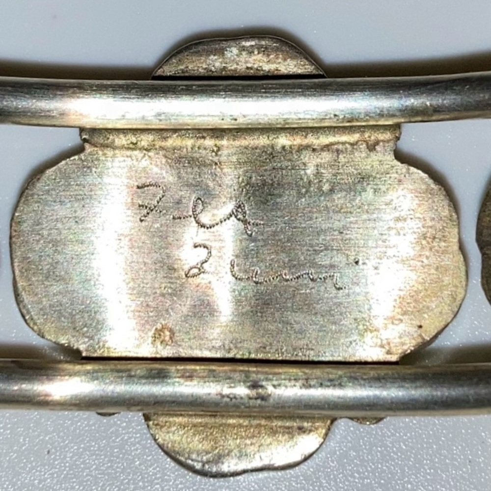 VINTAGE rare signed Zuni sterling silver mother of pearl turquoise bracelet cuff - Picture 6 of 6
